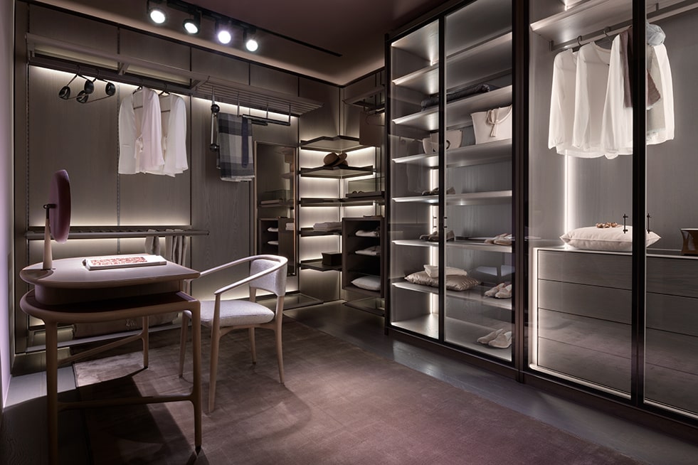 Miyabi Walk-in Closet & designer furniture